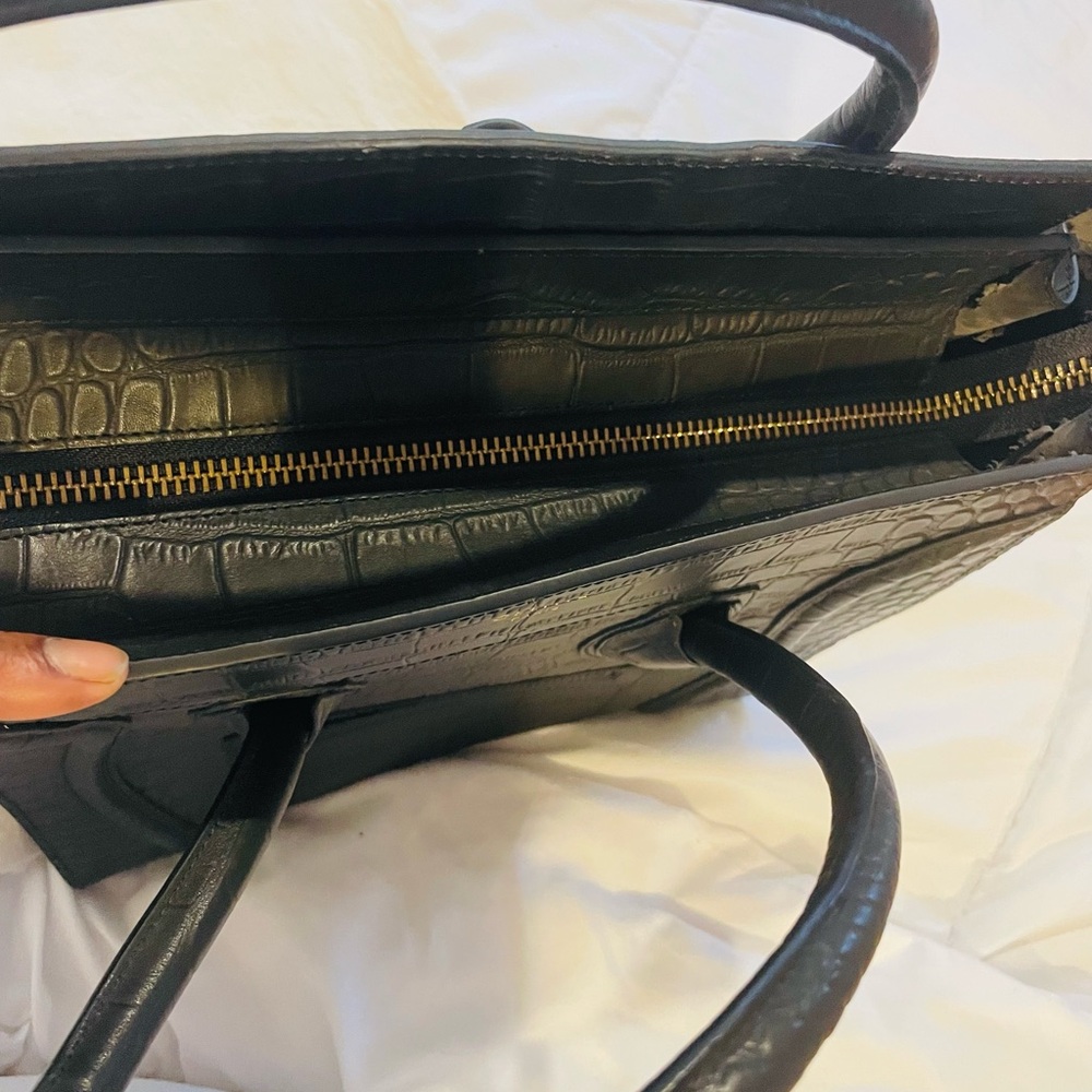 Celine Black Croc-Embossed BagCeline Crocodile Embossed Leather Bag - Picture 12 of 14